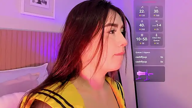 Snapshot of Amara_melodi chatting on 03/26/26, 11:27 Amara melodi online show from 03/26/26, 11:27