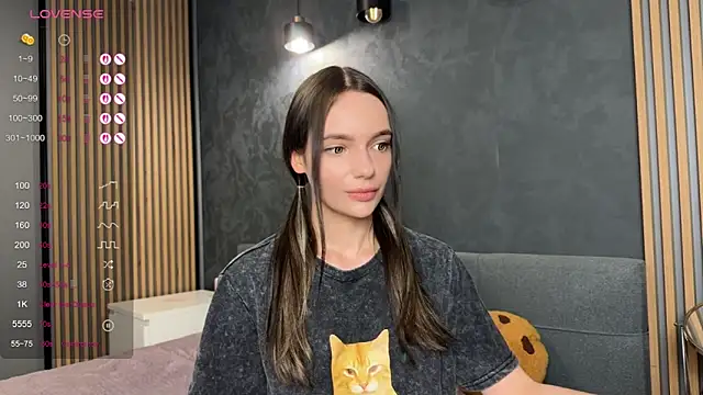 Snapshot of litlle_angelll chatting on 04/19/26, 05:34 litlle angelll online show from 04/19/26, 05:34