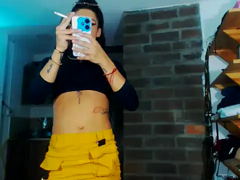 Snapshot of beautiful_taty chatting on 09/25/25, 01:53 beautiful taty online show from 09/25/25, 01:53