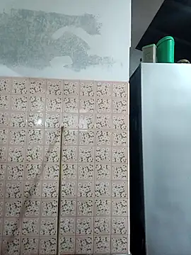 juanpa8453 online show from 09/27/25, 05:18