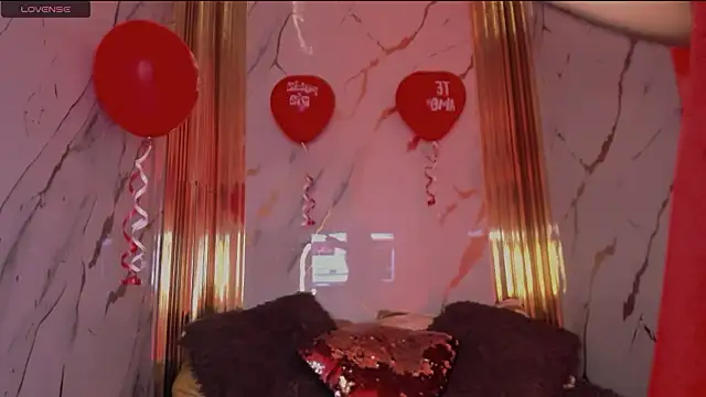 eimy skinny  online show from 02/15/26, 12:47