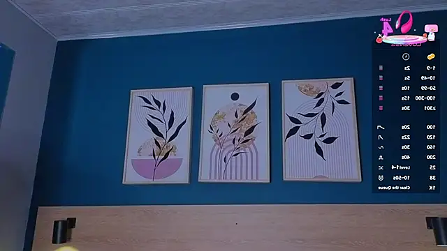 Snapshot of SarahMiler_ chatting on 10/17/25, 11:46 SarahMiler  online show from 10/17/25, 11:46