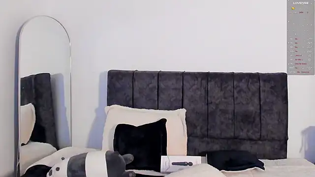 Taylormaxwell online show from 02/18/26, 12:06