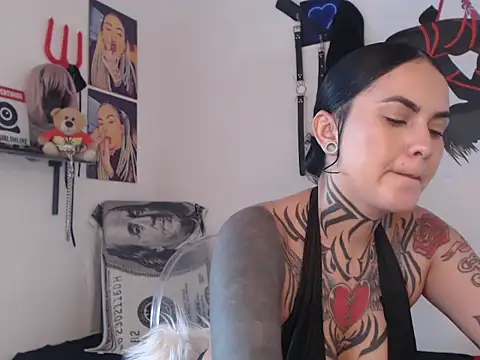 Snapshot of Sofia_May chatting on 02/14/26, 12:57 Sofia May online show from 02/14/26, 12:57