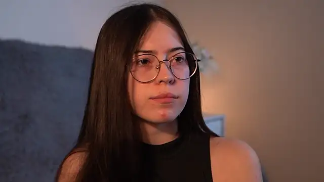 ywixos online show from 12/13/25, 09:42