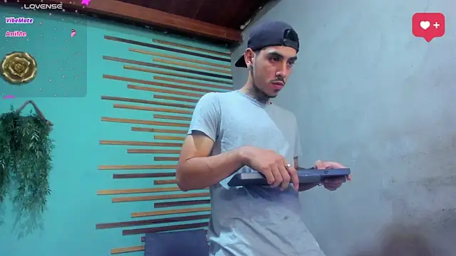 jharol cardonaa online show from 10/29/25, 01:19