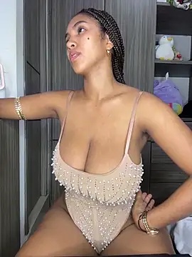 Mia sweet80 online show from 12/21/25, 03:24