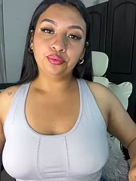 Issa Santana online show from 07/10/26, 09:06
