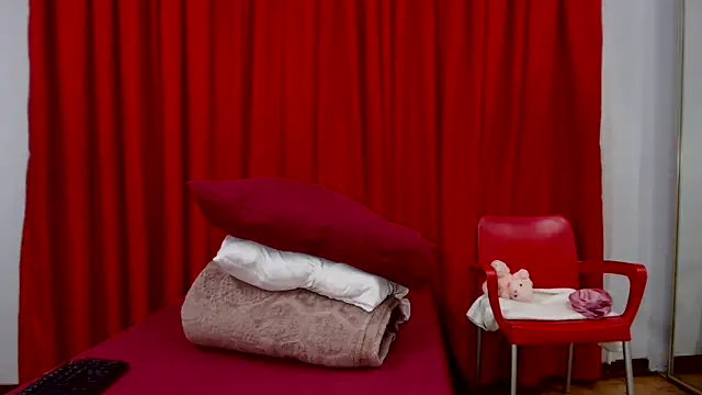 SexyBustyBoobs online show from 10/28/25, 04:05