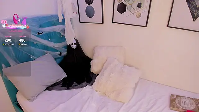 nyralux online show from 10/11/25, 08:51