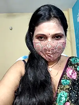 Snapshot of Hotty_Sonali chatting on 09/19/25, 06:08 Hotty Sonali online show from 09/19/25, 06:08