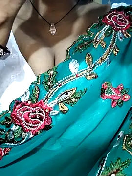 Snapshot of Hotty_Sonali chatting on 09/26/25, 12:25 Hotty Sonali online show from 09/26/25, 12:25