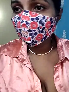 Snapshot of Hotty_Sonali chatting on 10/06/25, 03:20 Hotty Sonali online show from 10/06/25, 03:20