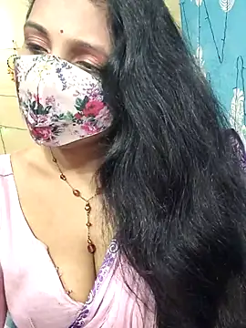 Snapshot of Hotty_Sonali chatting on 10/19/25, 12:11 Hotty Sonali online show from 10/19/25, 12:11