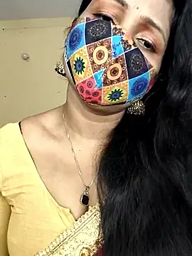 Snapshot of Hotty_Sonali chatting on 11/19/25, 01:05 Hotty Sonali online show from 11/19/25, 01:05