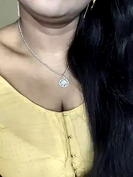 Snapshot of Hotty_Sonali chatting on 11/26/25, 01:06 Hotty Sonali online show from 11/26/25, 01:06