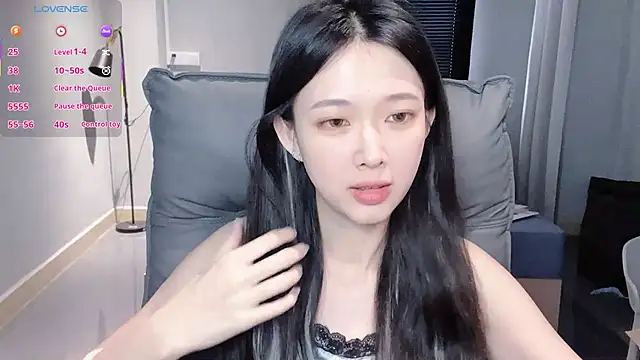 NiNi-baby520 online show from 11/28/25, 07:22