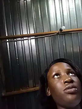 melaninbaebyy online show from 04/18/26, 03:16