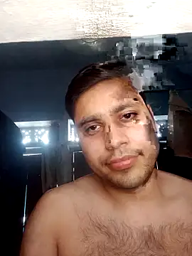 Snapshot of Desirock001 chatting on 03/26/26, 08:53 Desirock001 online show from 03/26/26, 08:53