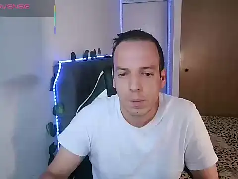 Snapshot of Cerso1 chatting on 07/05/26, 12:45 Cerso1 online show from 07/05/26, 12:45