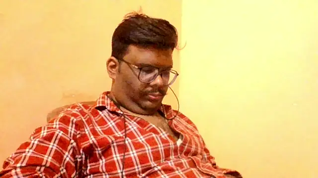 brownbear6 online show from 10/18/25, 03:13