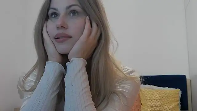 Snapshot of Lika_Soul chatting on 04/11/26, 03:27 Lika Soul online show from 04/11/26, 03:27