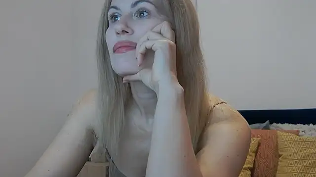 Snapshot of Lika_Soul chatting on 05/04/26, 04:03 Lika Soul online show from 05/04/26, 04:03