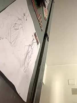 Snapshot of LupeLok chatting on 10/31/25, 06:09 LupeLok online show from 10/31/25, 06:09