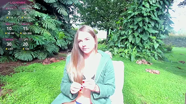 Angiehuston1 online show from 11/10/25, 02:05