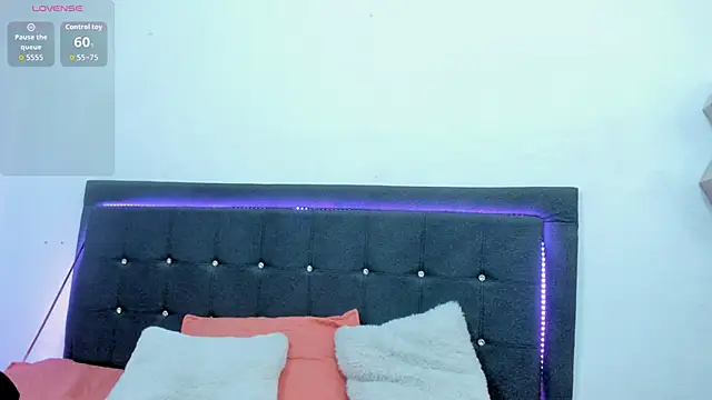 Angiehuston1 online show from 02/10/26, 01:37