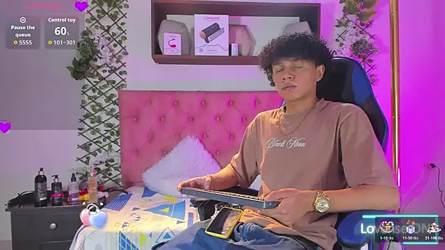  taylor black online show from 02/11/26, 09:09