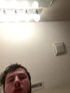 blueeyedman8 online show from 12/05/25, 06:37