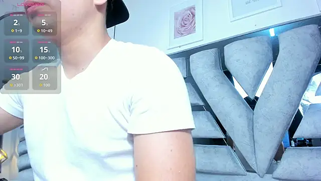 Snapshot of lianfox_ chatting on 02/04/26, 12:33 lianfox online show from 02/04/26, 12:33