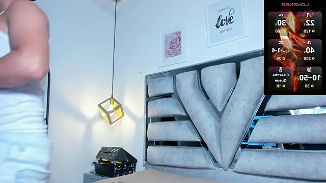 Snapshot of lianfox_ chatting on 04/08/26, 12:49 lianfox online show from 04/08/26, 12:49