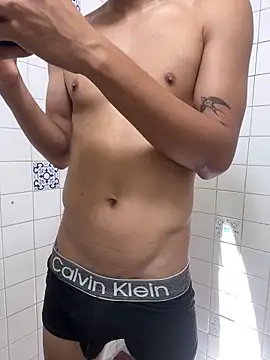 Diego nicky1 online show from 09/25/25, 04:21