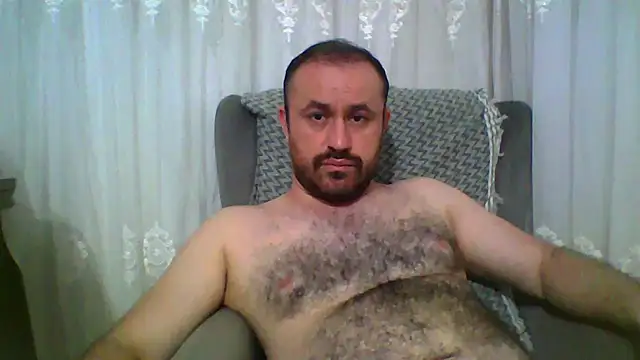 Snapshot of micheal3467 chatting on 05/15/26, 10:06 micheal3467 online show from 05/15/26, 10:06