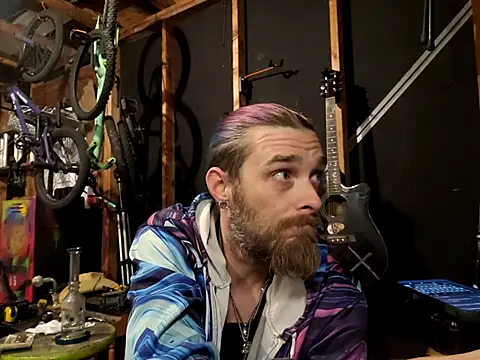 thejuicybacon online show from 09/17/25, 10:28