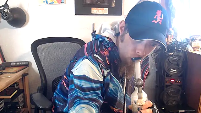 thejuicybacon online show from 10/22/25, 05:45