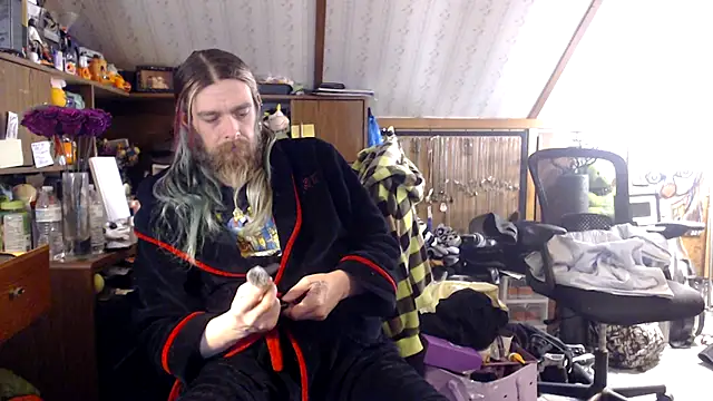 Snapshot of thejuicybacon chatting on 03/04/26, 06:03 thejuicybacon online show from 03/04/26, 06:03