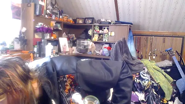 Snapshot of thejuicybacon chatting on 03/19/26, 02:10 thejuicybacon online show from 03/19/26, 02:10