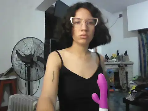 loliporomero online show from 09/21/25, 10:44