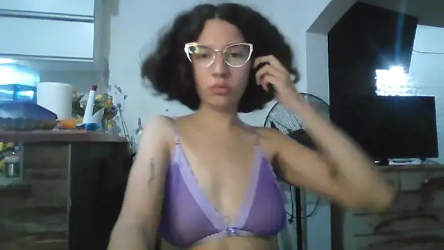 loliporomero online show from 10/19/25, 01:50