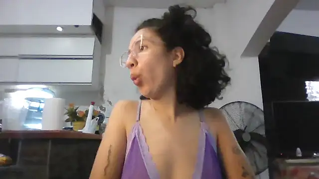 loliporomero online show from 11/14/25, 01:04