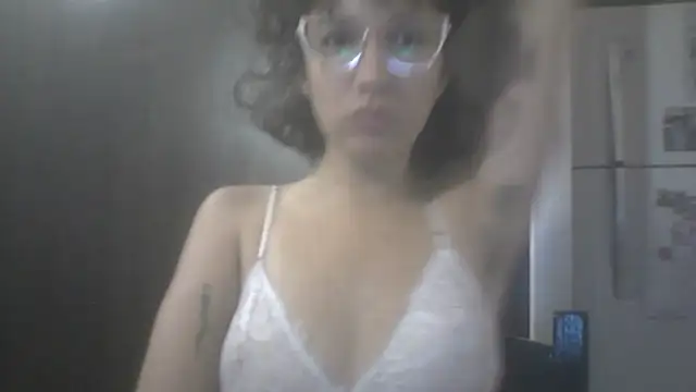 Snapshot of loliporomero chatting on 04/20/26, 02:47 loliporomero online show from 04/20/26, 02:47