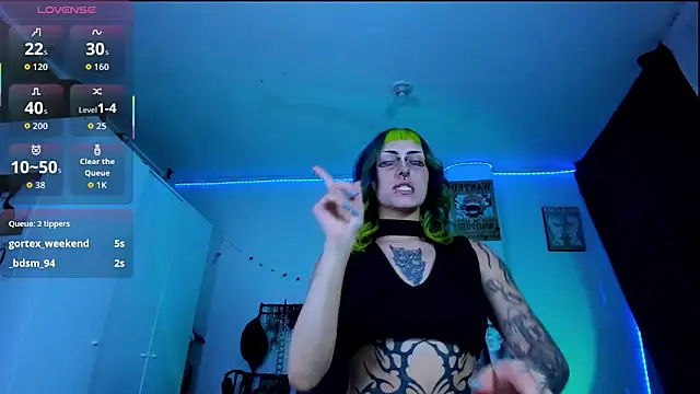 Snapshot of kattusauruss chatting on 04/11/26, 12:59 kattusauruss online show from 04/11/26, 12:59