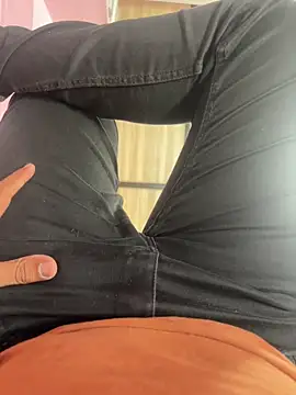 Snapshot of joker_699__ chatting on 11/09/25, 08:34 joker 699 online show from 11/09/25, 08:34