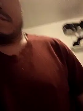 Snapshot of hernande986 chatting on 04/26/26, 11:57 hernande986 online show from 04/26/26, 11:57