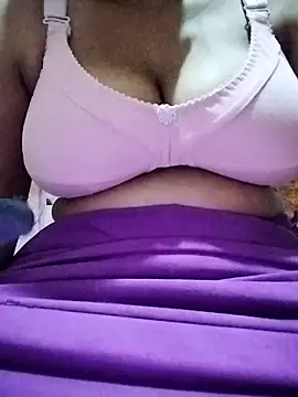 Snapshot of SL-3366 chatting on 04/11/26, 07:24 SL-3366 online show from 04/11/26, 07:24