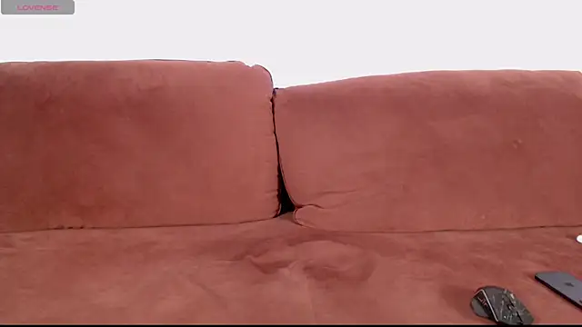 Snapshot of Christopher_Brown chatting on 04/14/26, 10:16 Christopher Brown online show from 04/14/26, 10:16