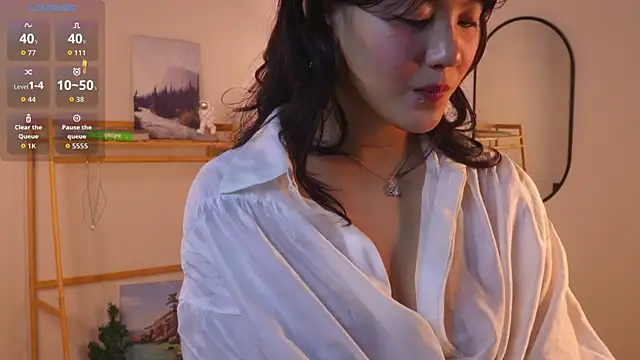 MoiraEger online show from 02/08/26, 04:10